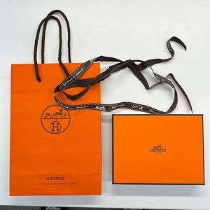 Hermes box ribbon and bag set